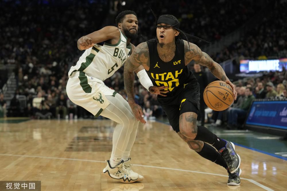 然屹立在足 然屹立在足